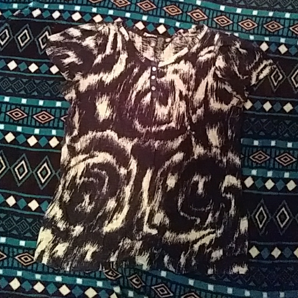 Short sleeved T shirt